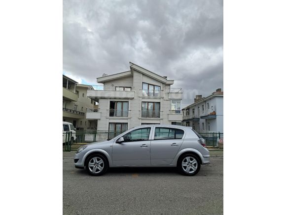 Sahibinden Opel Astra 1.6 Essentia 2013 Model