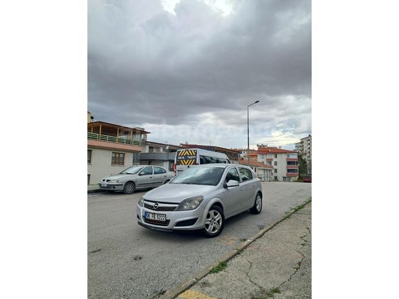 Sahibinden Opel Astra 1.6 Essentia 2013 Model