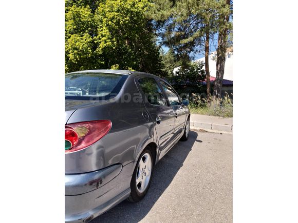 Sahibinden Peugeot 206 1.4 Executive 2009 Model