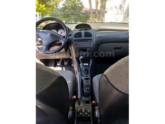Sahibinden Peugeot 206 1.4 Executive 2009 Model