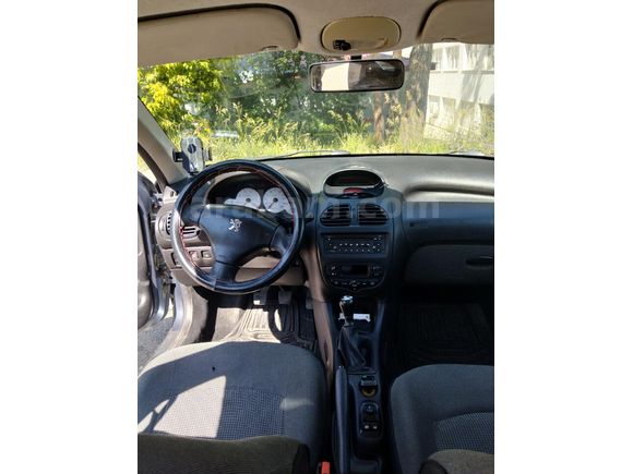 Sahibinden Peugeot 206 1.4 Executive 2009 Model