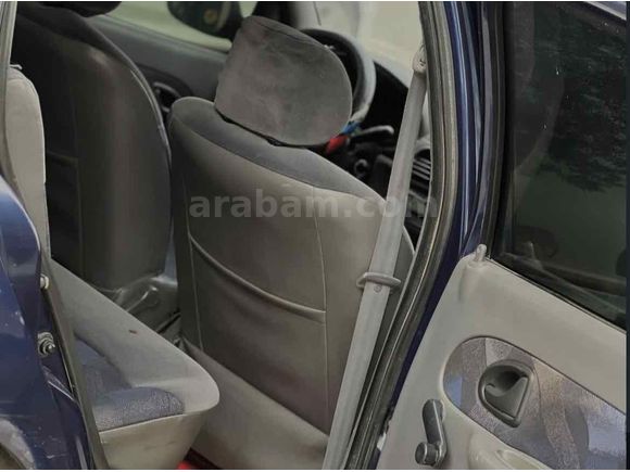 Sahibinden Renault Clio 1.4 RTA 2001 Model  162.000 km Mavi