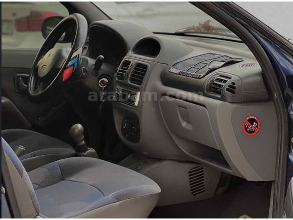 Sahibinden Renault Clio 1.4 RTA 2001 Model  162.000 km Mavi