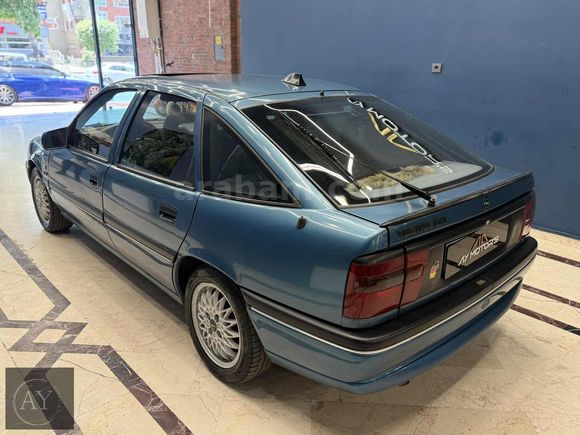 Tr de ilk sahibinden Opel VECTRA A CD orjinal 165 binde 1.8i