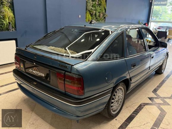 Tr de ilk sahibinden Opel VECTRA A CD orjinal 165 binde 1.8i