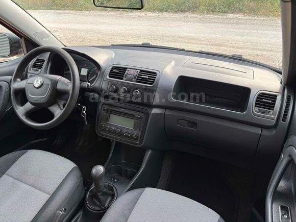 3 Parça Lokal Boyalı  130 Binde Fabia 
