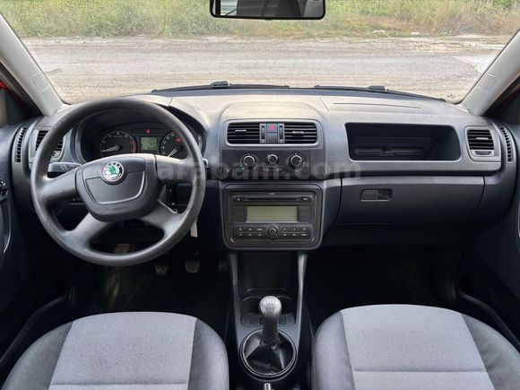3 Parça Lokal Boyalı  130 Binde Fabia 