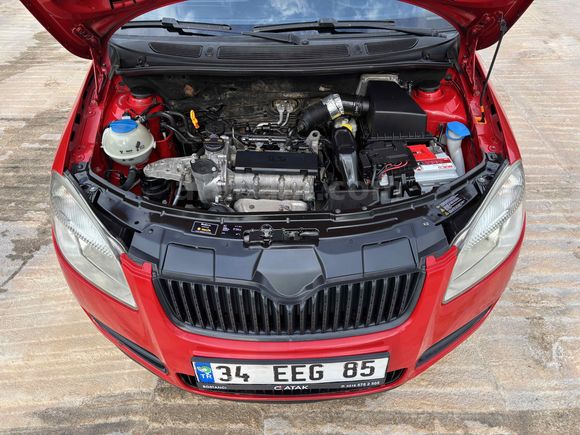 3 Parça Lokal Boyalı  130 Binde Fabia 