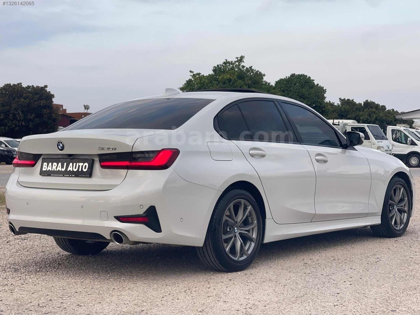 Galeriden BMW 3 Serisi 320i Sport Line 2020 Model Adana 100.000 km Beyaz 7