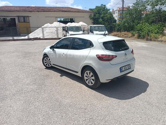 Sahibinden Renault Clio 1.0 SCe Joy 2022 Model
