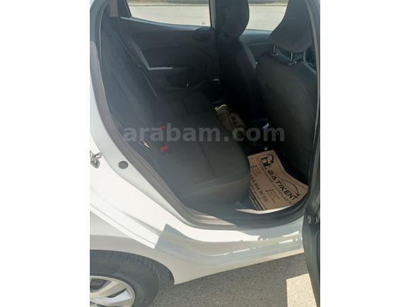 Sahibinden Renault Clio 1.0 SCe Joy 2022 Model
