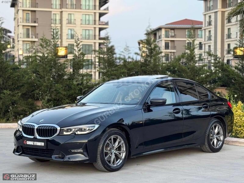 Galeriden BMW 3 Serisi 320i Sport Line 2022 Model İstanbul 65.000 km Siyah 1