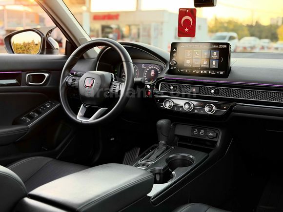 2022 MODEL HONDA CİVİC 1.5 VTEC 182hp ExecutivePlus 40.000KM