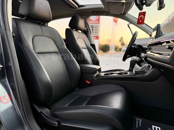 2022 MODEL HONDA CİVİC 1.5 VTEC 182hp ExecutivePlus 40.000KM