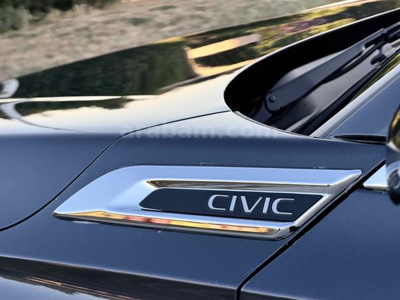 2022 MODEL HONDA CİVİC 1.5 VTEC 182hp ExecutivePlus 40.000KM