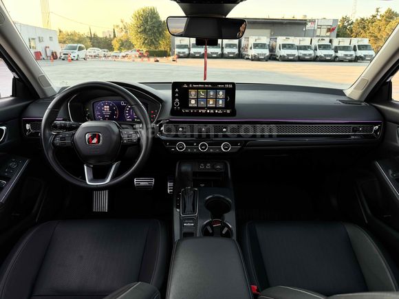 2022 MODEL HONDA CİVİC 1.5 VTEC 182hp ExecutivePlus 40.000KM