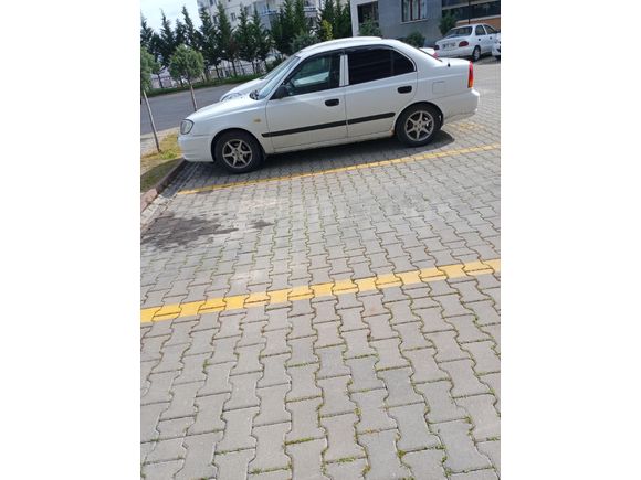 Sahibinden Hyundai Accent 1.3 Admire 2006 Model
