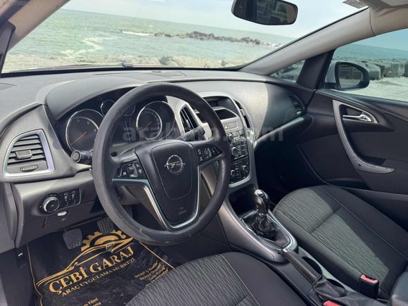 AYT OTOMOTİV'DEN OPEL ASTRA 1.3CDTI EDİTİON ORJİNAL