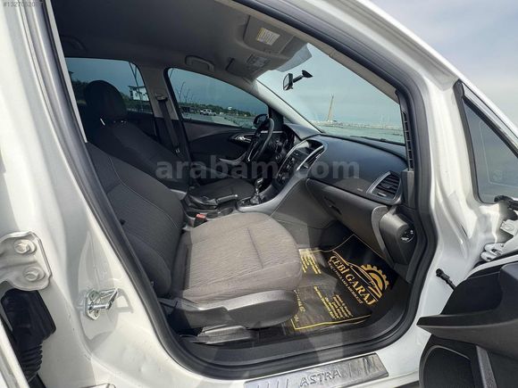 AYT OTOMOTİV'DEN OPEL ASTRA 1.3CDTI EDİTİON ORJİNAL