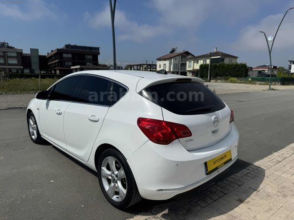 AYT OTOMOTİV'DEN OPEL ASTRA 1.3CDTI EDİTİON ORJİNAL