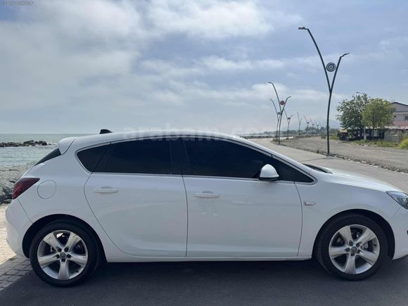 AYT OTOMOTİV'DEN OPEL ASTRA 1.3CDTI EDİTİON ORJİNAL