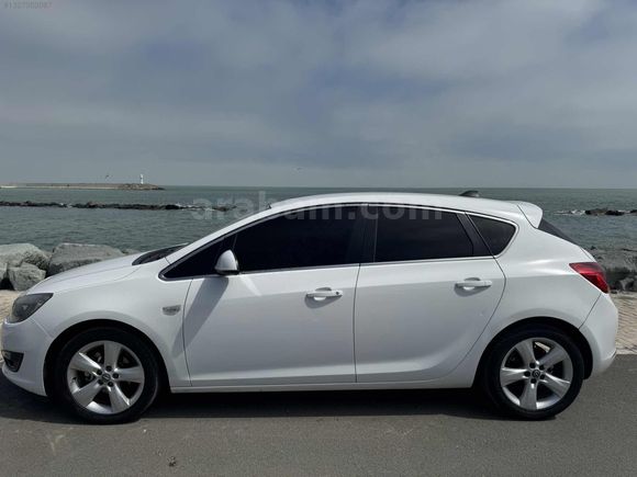 AYT OTOMOTİV'DEN OPEL ASTRA 1.3CDTI EDİTİON ORJİNAL