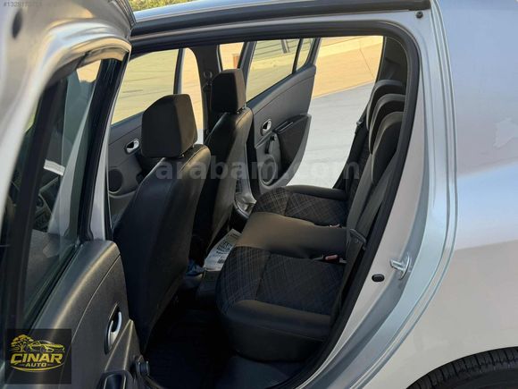 ÇINAR AUTO'DAN EMSALSİZ TEMİZLİKTE DÜŞÜK KM