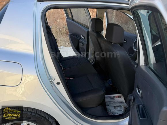 ÇINAR AUTO'DAN EMSALSİZ TEMİZLİKTE DÜŞÜK KM