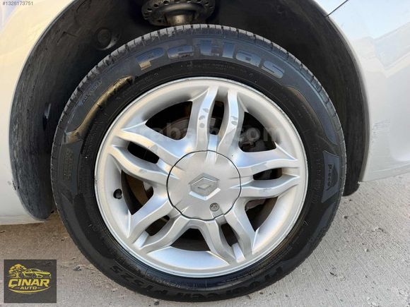 ÇINAR AUTO'DAN EMSALSİZ TEMİZLİKTE DÜŞÜK KM