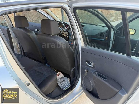 ÇINAR AUTO'DAN EMSALSİZ TEMİZLİKTE DÜŞÜK KM