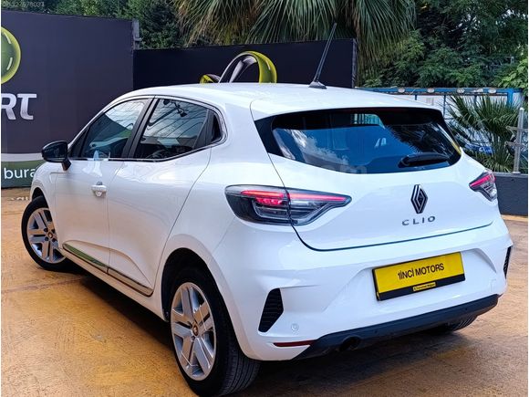 2024 RENAULT CLİO 1.0 TCE*EVOLATİON *OTOMATİK*TRAMERSİZ*EMSALSİZ