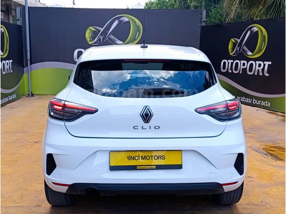2024 RENAULT CLİO 1.0 TCE*EVOLATİON *OTOMATİK*TRAMERSİZ*EMSALSİZ