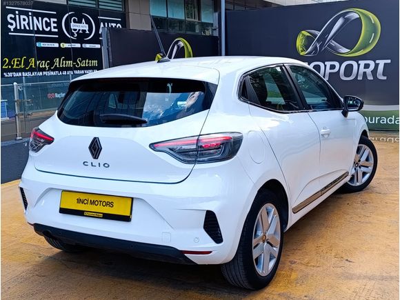 2024 RENAULT CLİO 1.0 TCE*EVOLATİON *OTOMATİK*TRAMERSİZ*EMSALSİZ