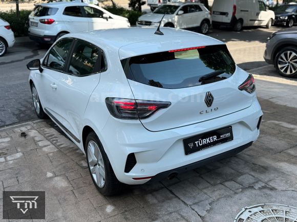 2024 RENAULT CLİO 1.0 TCE EVOLUTİON-GERİ GÖRÜŞ-%20KDV-31.000KM