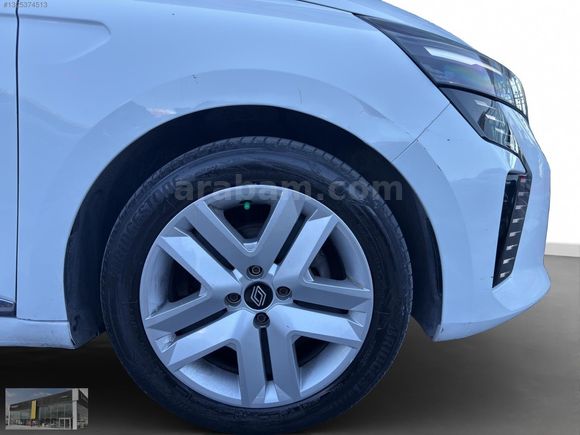 RENAULT GÜRSES 2023 CLİO 1.0 TCE EVOLUTİON X-TRONİC 90 HP