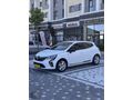 Clio 1.0 TCE Evolution X-tronic