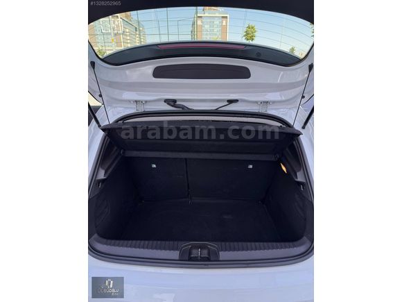 Clio 1.0 TCE Evolution X-tronic