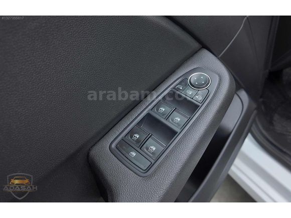 ADAŞAH'TAN OTOMATİK 2024 CLİO EVOLUTİON / KREDİ / K.KARTI 12 AY
