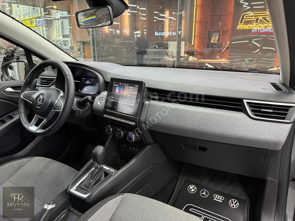 *67.000 KM*2024 CLİO 1.0 TCE EVOLUTİON *KEYLESS-G. GÖRÜŞ-K.AYNA*