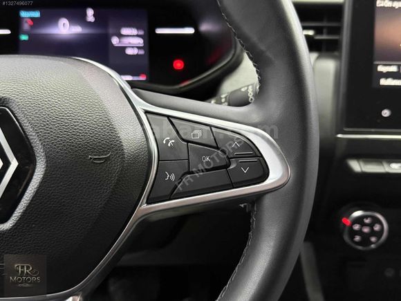 *67.000 KM*2024 CLİO 1.0 TCE EVOLUTİON *KEYLESS-G. GÖRÜŞ-K.AYNA*