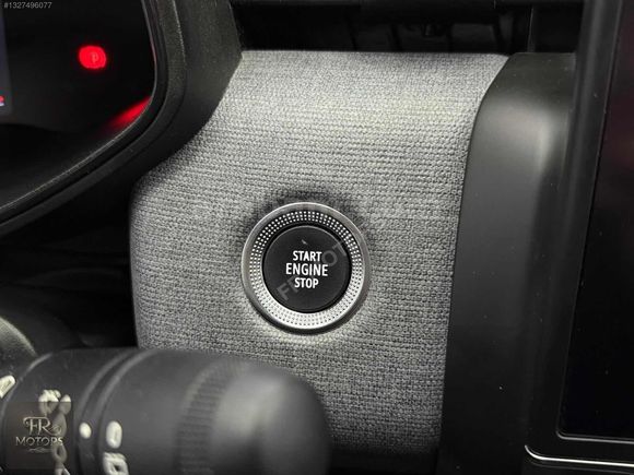 *67.000 KM*2024 CLİO 1.0 TCE EVOLUTİON *KEYLESS-G. GÖRÜŞ-K.AYNA*