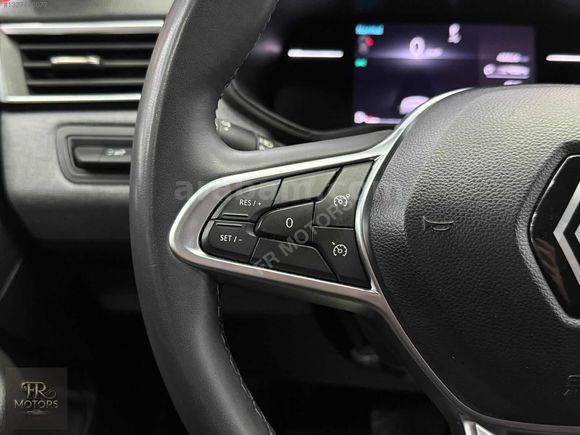 *67.000 KM*2024 CLİO 1.0 TCE EVOLUTİON *KEYLESS-G. GÖRÜŞ-K.AYNA*