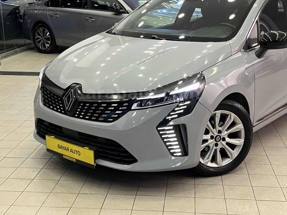 BAYAR'DAN 2024 ÇELİK JANTLI RENAULT CLİO EVOLUTİON LANSMAN RENK