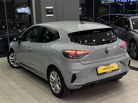 BAYAR'DAN 2024 ÇELİK JANTLI RENAULT CLİO EVOLUTİON LANSMAN RENK