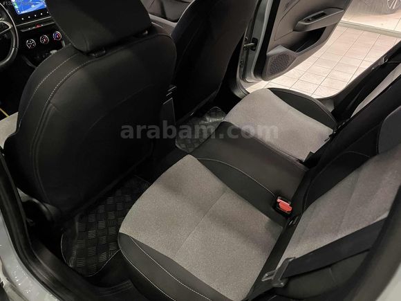 BAYAR'DAN 2024 ÇELİK JANTLI RENAULT CLİO EVOLUTİON LANSMAN RENK