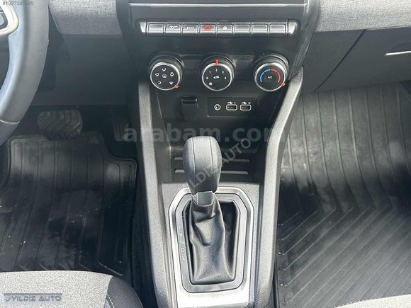 2024 CLİO 1.0 TCE EVOLUTİON X-TRONİCE 28.000 KM SERVİV BAKIMLI