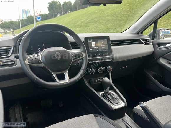 2024 CLİO 1.0 TCE EVOLUTİON X-TRONİCE 28.000 KM SERVİV BAKIMLI