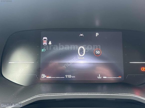 2024 CLİO 1.0 TCE EVOLUTİON X-TRONİCE 28.000 KM SERVİV BAKIMLI