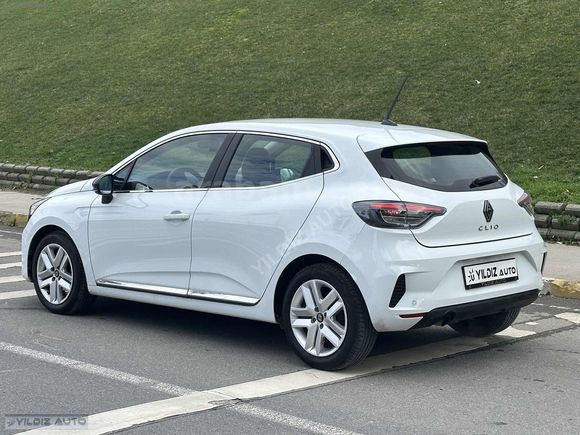 2024 CLİO 1.0 TCE EVOLUTİON X-TRONİCE 28.000 KM SERVİV BAKIMLI