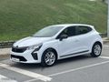 2024 CLİO 1.0 TCE EVOLUTİON X-TRONİCE 28.000 KM SERVİV BAKIMLI